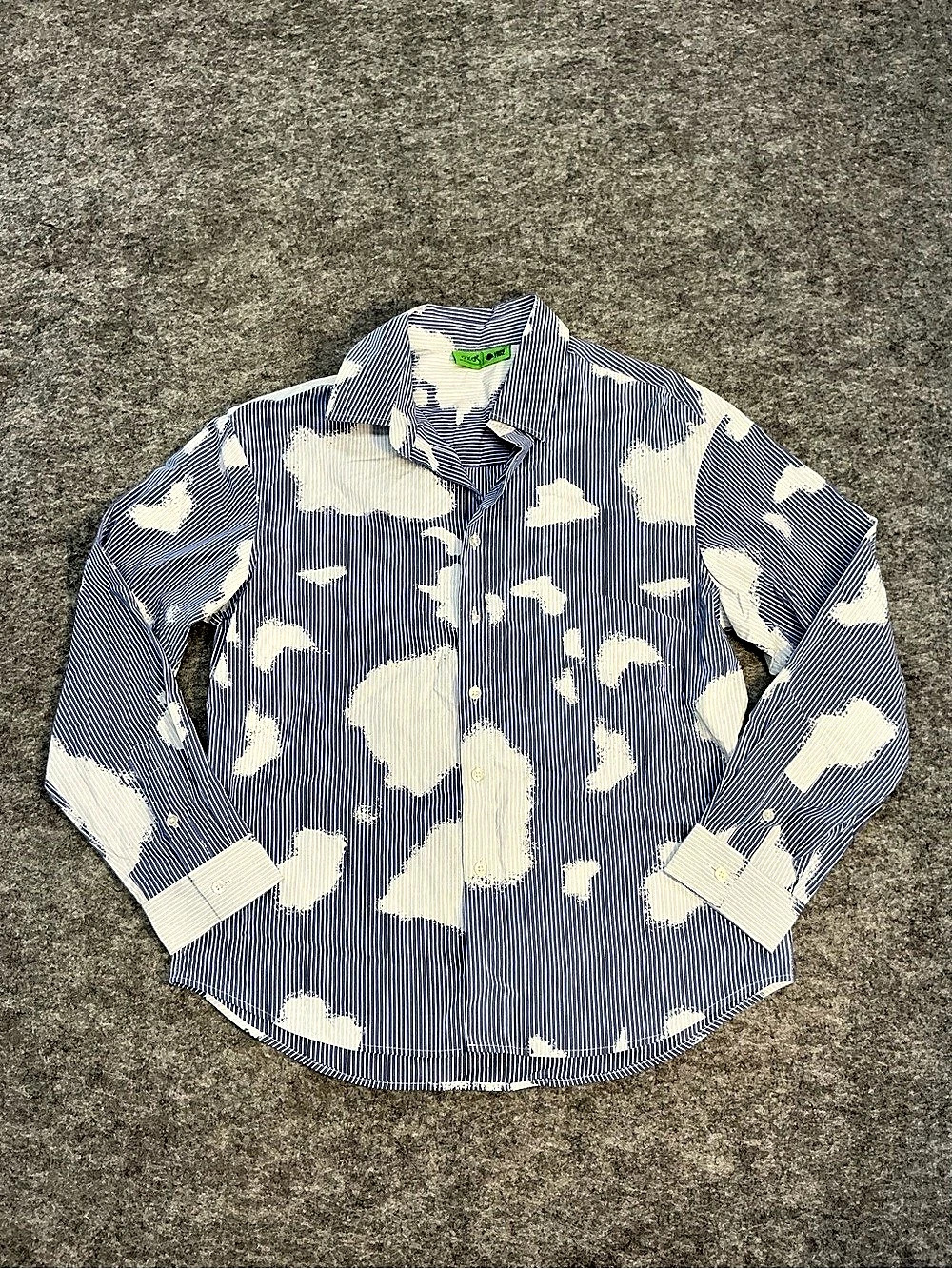 GXG Graphic Striped Button Down Shirt in Blue & White Size Small